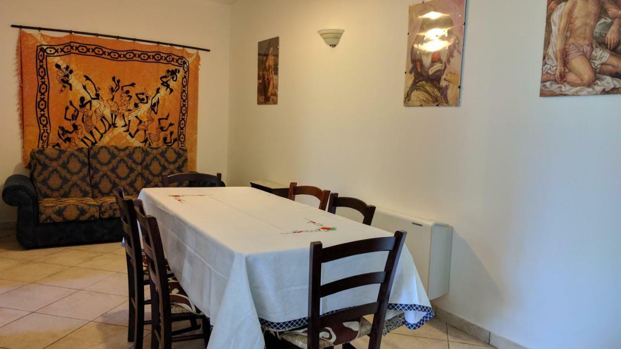 הוילה אמליה La Casa Di Mary מראה חיצוני תמונה
