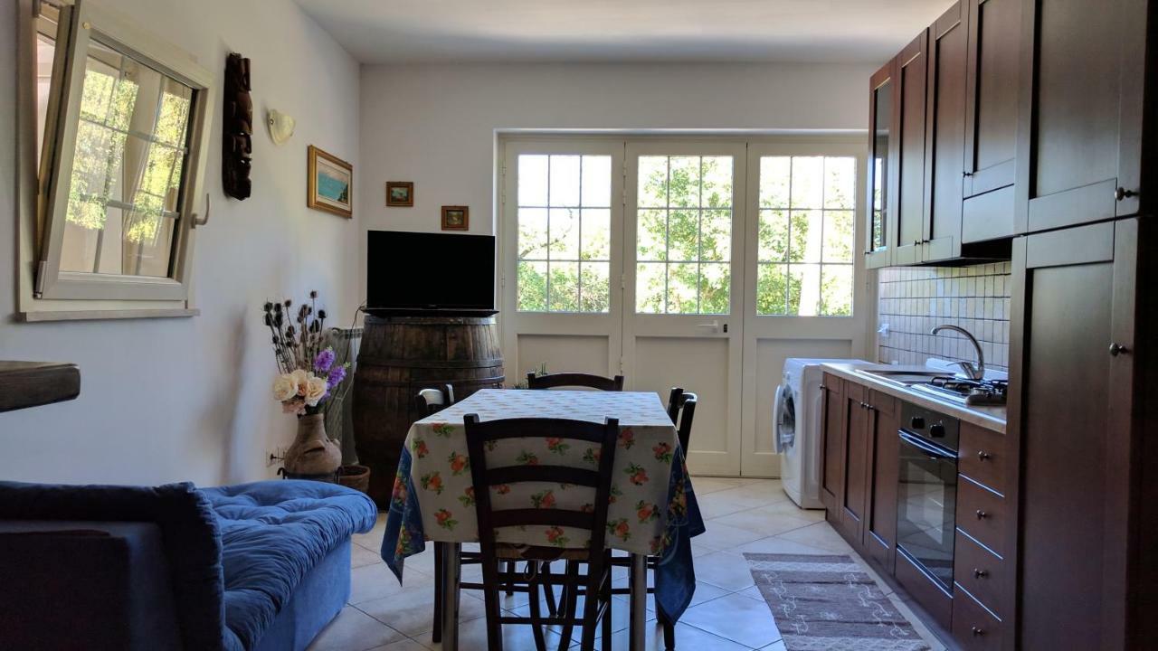 הוילה אמליה La Casa Di Mary מראה חיצוני תמונה